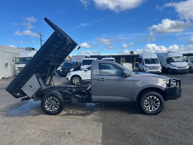 2024 Mazda BT-50