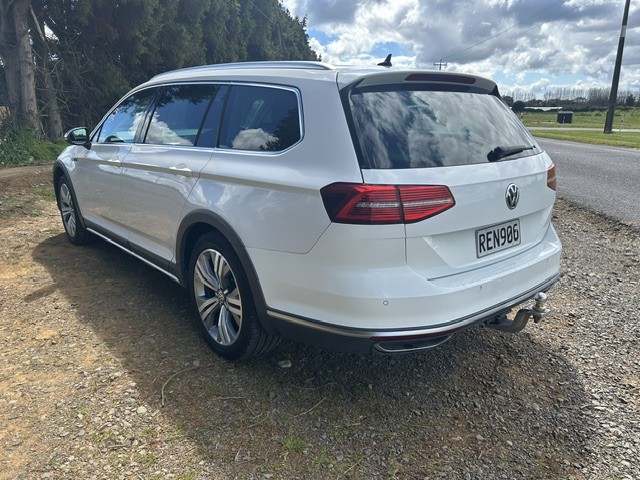 2016 Volkswagen Passat