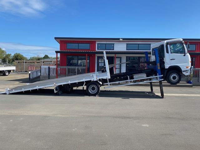 2013 Nissan Condor Transporter