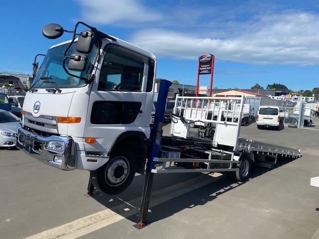 2013 Nissan Condor Transporter