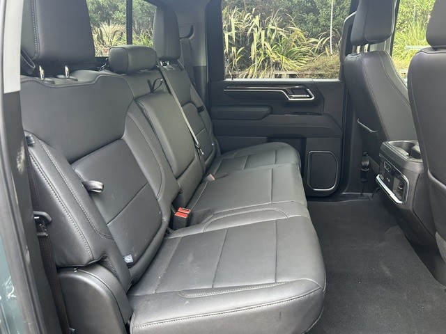 2025 Chevrolet Silverado