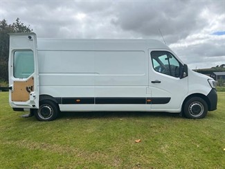 2023 Renault Master - Thumbnail