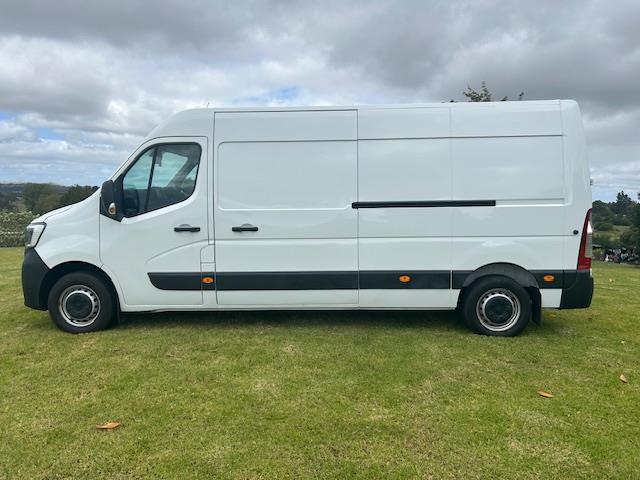 2023 Renault Master