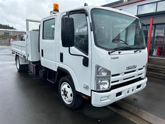 2008 Isuzu NQR450 - Thumbnail