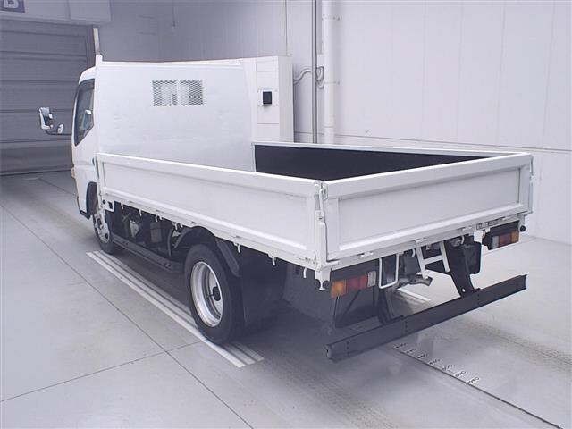 2020 Mitsubishi Canter