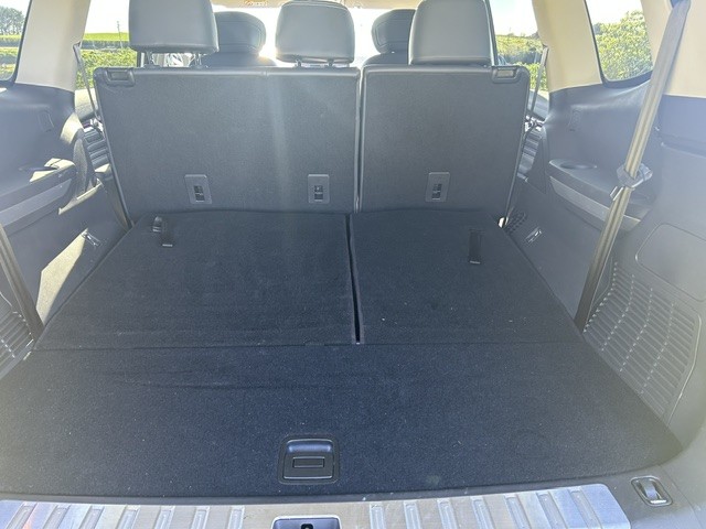 2025 LDV D90