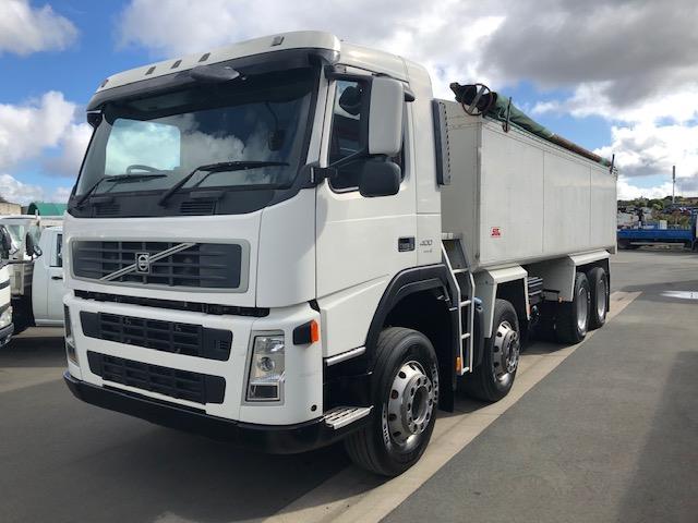 2007 Volvo FM 32 400