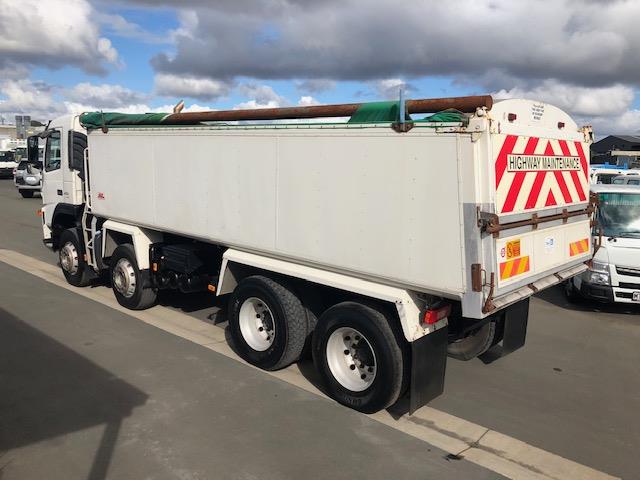 2007 Volvo FM 32 400