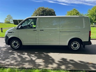 2024 Volkswagen Transporter - Thumbnail