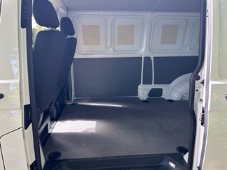 2024 Volkswagen Transporter - Thumbnail