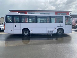 2008 Hino MELPHA - Thumbnail