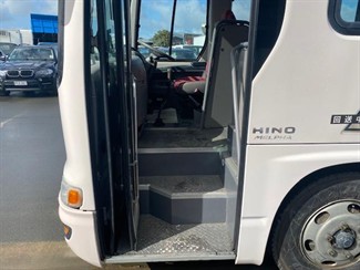 2008 Hino MELPHA - Thumbnail