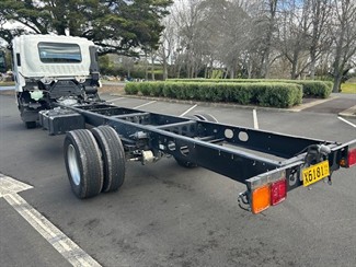 2023 Isuzu FORWARD - Thumbnail