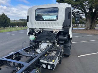 2023 Isuzu FORWARD - Thumbnail