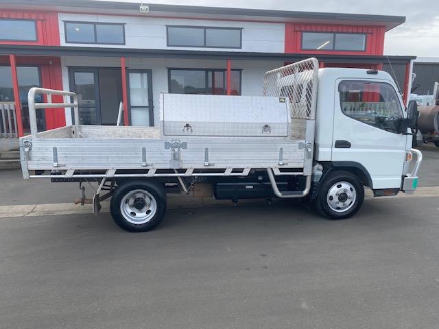 2016 Mitsubishi Canter 616