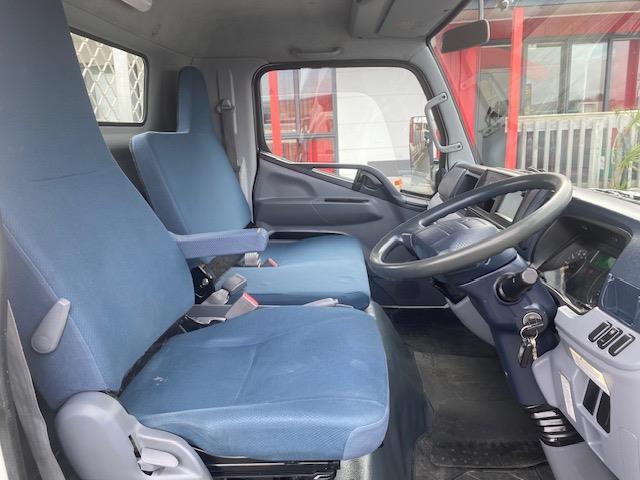 2016 Mitsubishi Canter 616