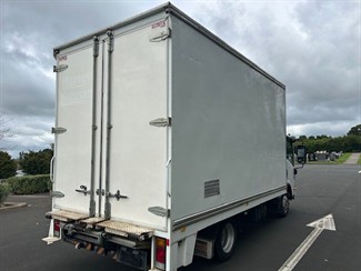 2012 Isuzu Elf - Thumbnail
