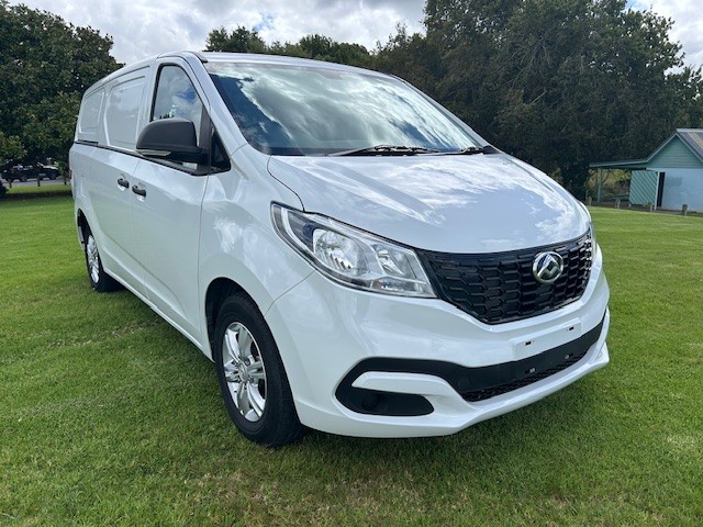 2025 LDV G10