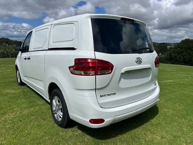2025 LDV G10