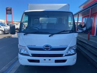 2013 Hino Dutro 3665kg - Thumbnail