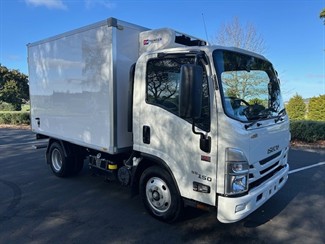 2023 Isuzu Elf - Thumbnail