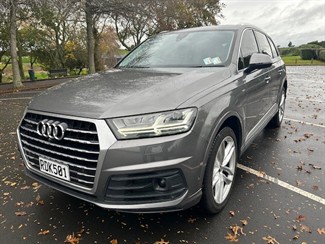 2017 Audi Q7 - Thumbnail