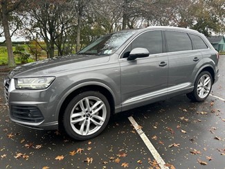 2017 Audi Q7 - Thumbnail