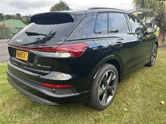 2025 Audi Q4 - Thumbnail