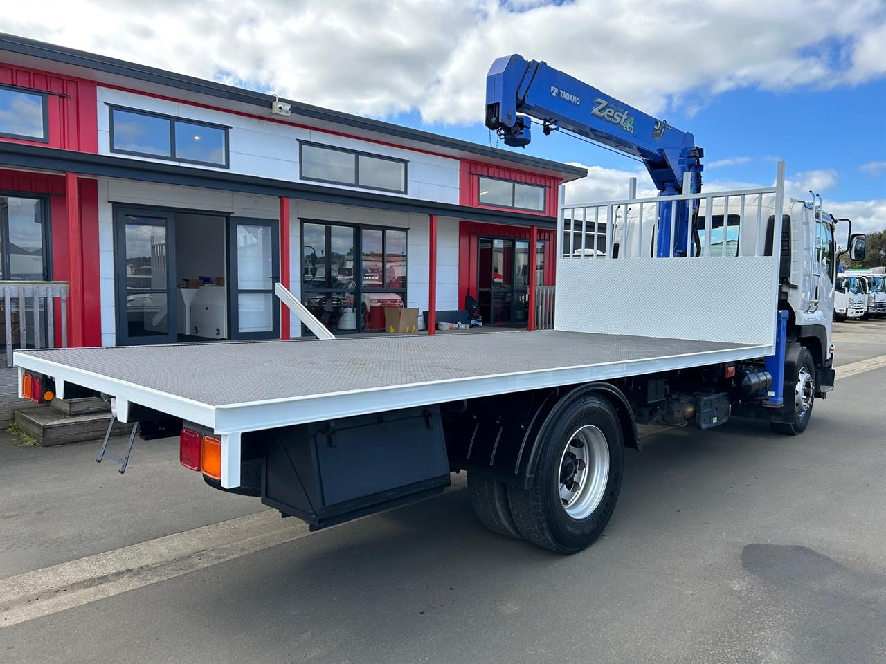 2013 Isuzu FRR 500 Crane