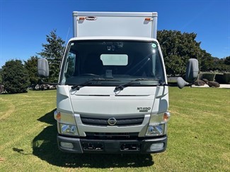 2020 Mitsubishi Canter - Thumbnail