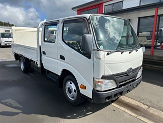 2013 Toyota Dyna - Thumbnail