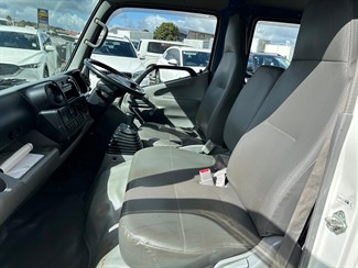 2013 Toyota Dyna - Thumbnail