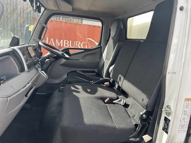 2020 Mitsubishi Canter