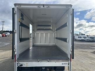 2020 Mitsubishi Canter - Thumbnail