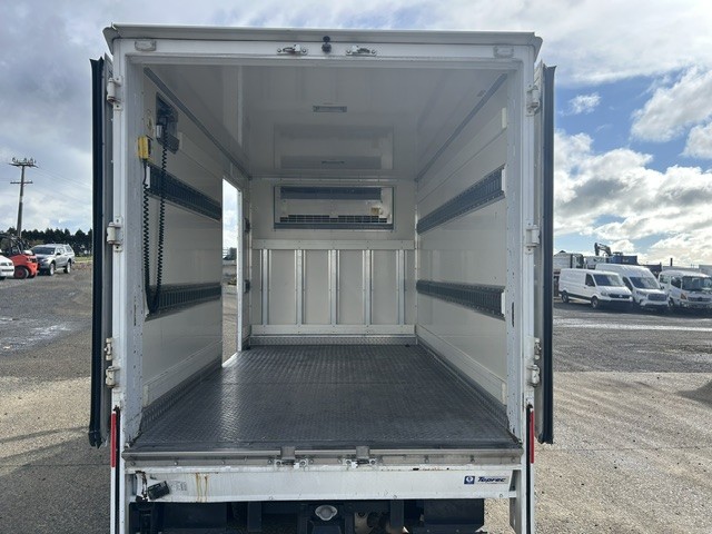 2020 Mitsubishi Canter
