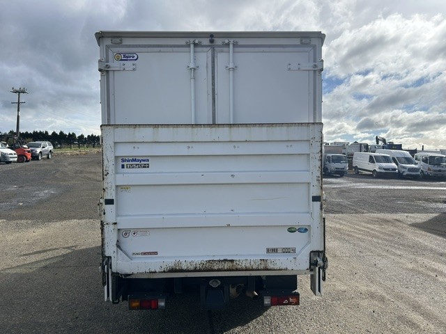 2020 Mitsubishi Canter