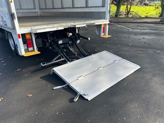 2022 Mitsubishi Canter - Thumbnail