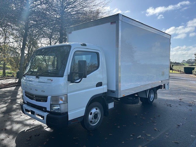 2022 Mitsubishi Canter