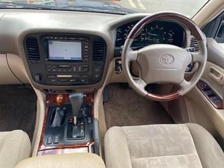2000 Toyota Land Cruiser - Thumbnail