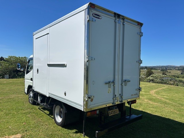 2020 Mitsubishi Canter
