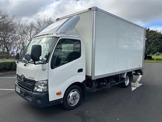2017 Toyota Toyoace - Thumbnail