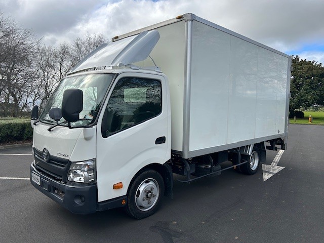2017 Toyota Toyoace