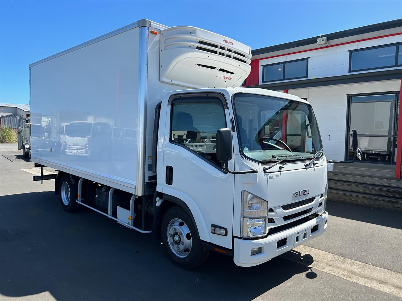 2018 Isuzu Elf Freezer