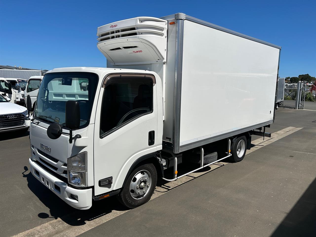 2018 Isuzu Elf Freezer