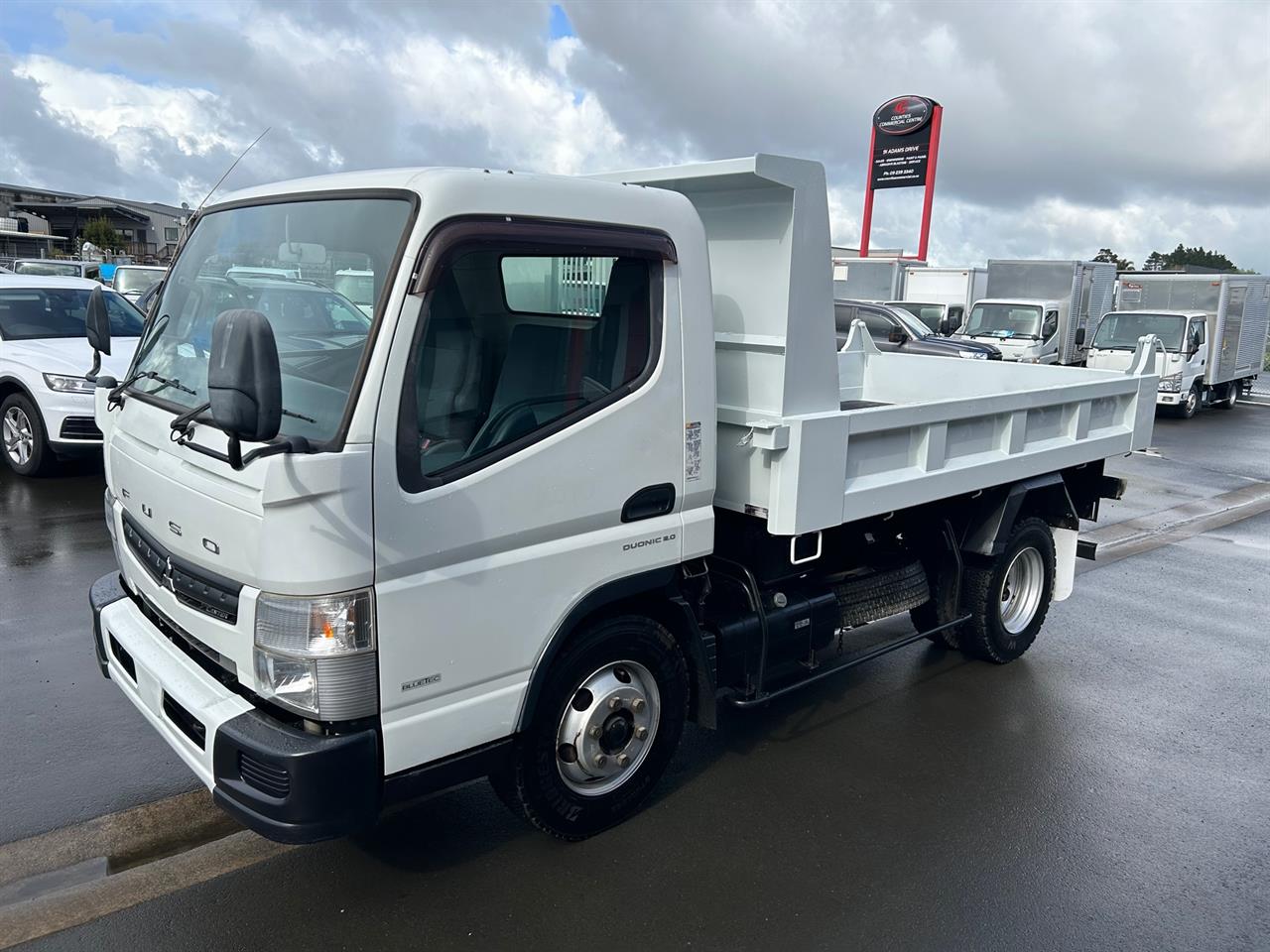 2015 Mitsubishi Canter 4165kg