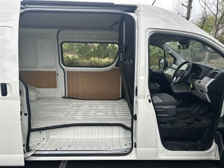 2025 Toyota Hiace - Thumbnail