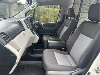 2025 Toyota Hiace - Thumbnail