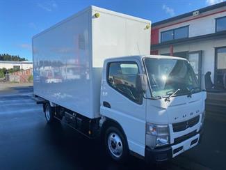 2013 Mitsubishi Canter - Thumbnail