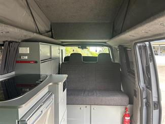 2020 Volkswagen Transporter - Thumbnail