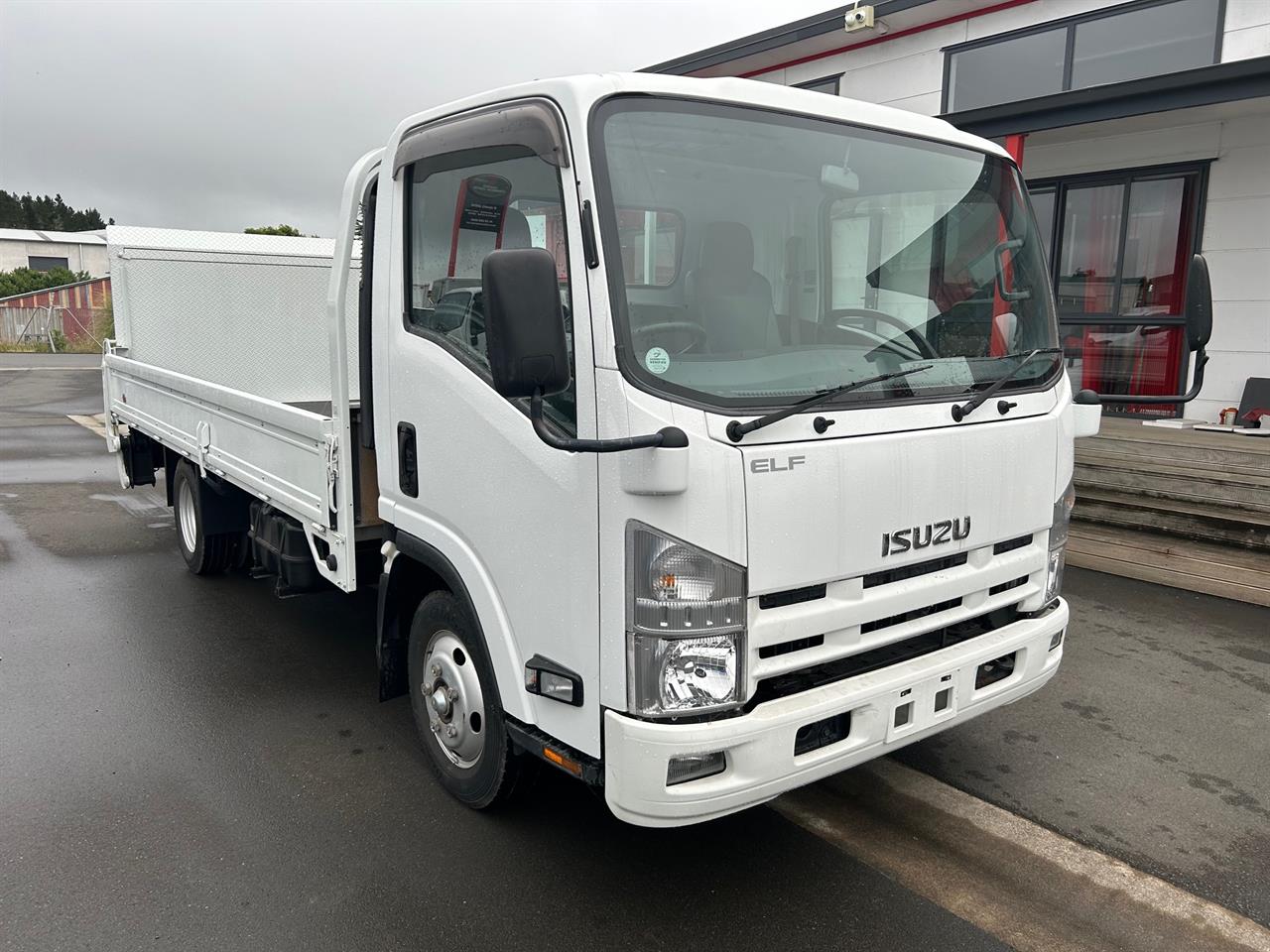 2014 Isuzu Elf 2165kg Taillift